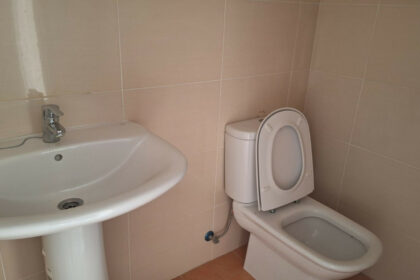 1edc3d5458c11b0635891d3548b7db1e - 11