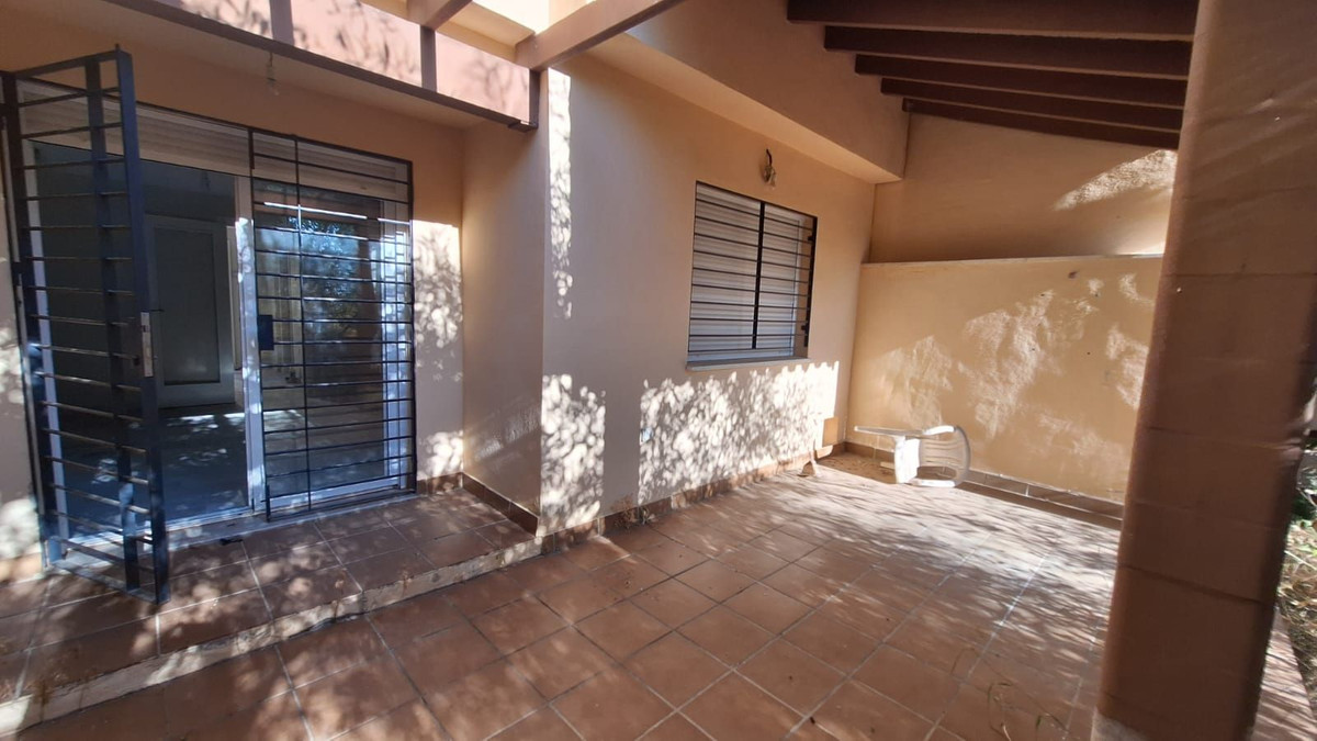 1edc3d5458c11b0635891d3548b7db1e - 14