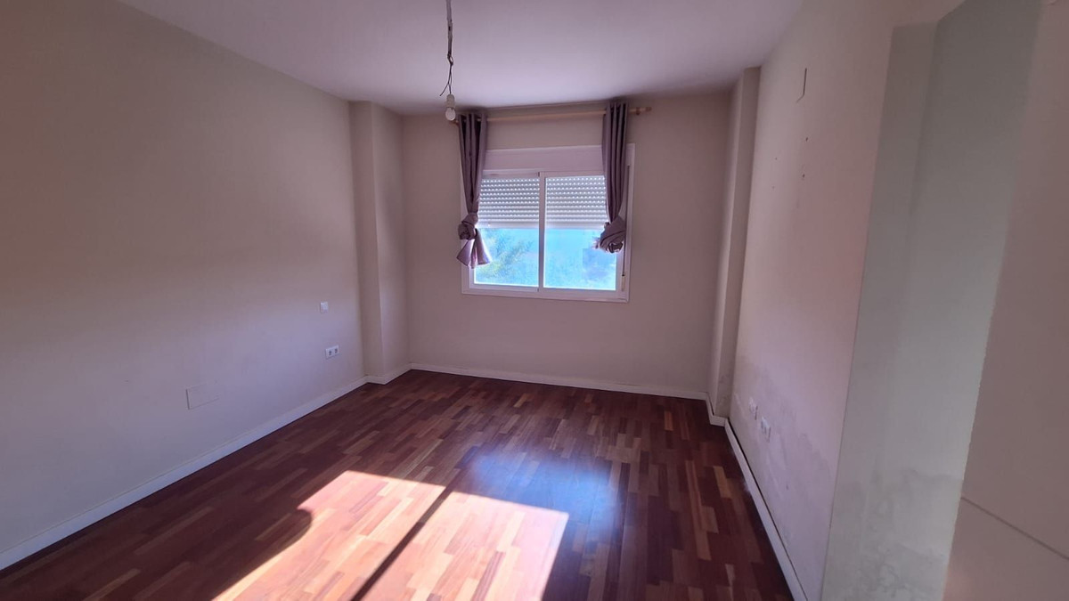 1edc3d5458c11b0635891d3548b7db1e - 23