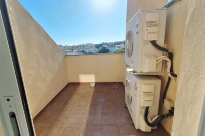 1edc3d5458c11b0635891d3548b7db1e - 31