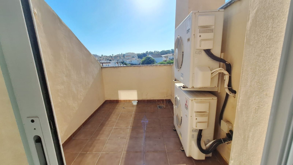 1edc3d5458c11b0635891d3548b7db1e - 31