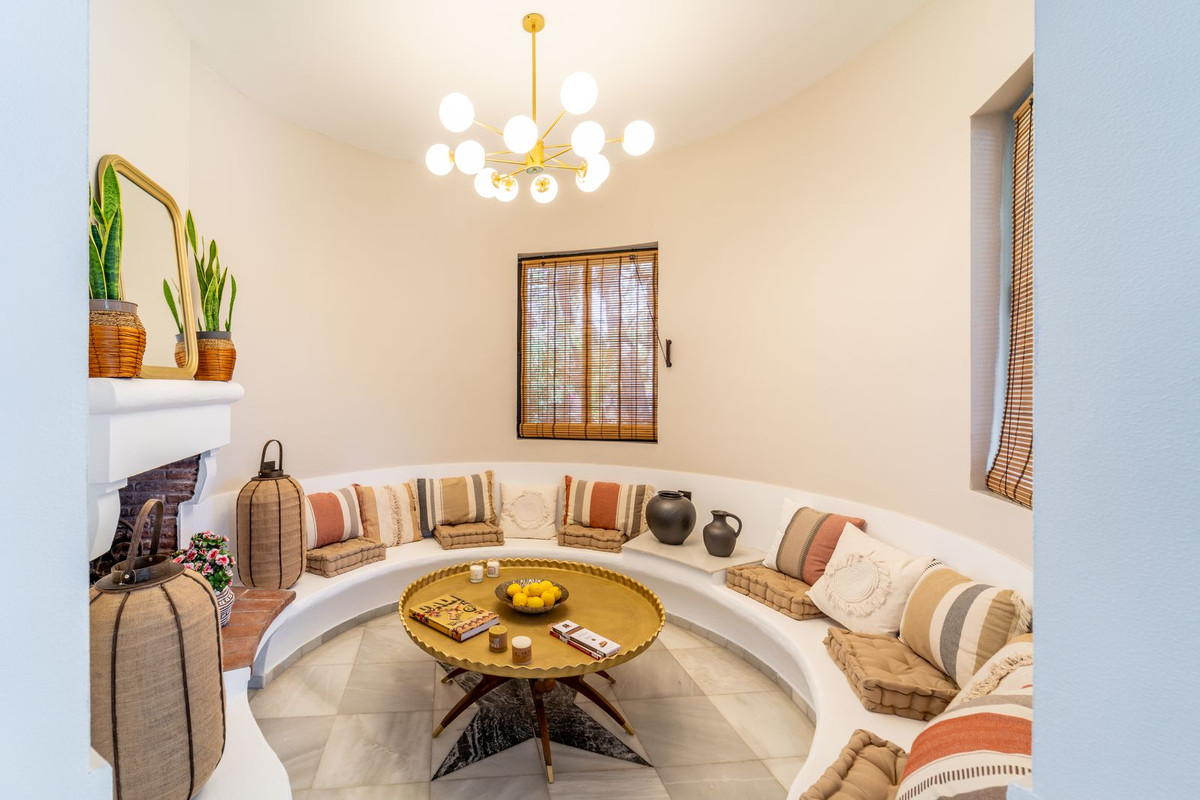 216fa95612e33bceb2d9e34650c85211 - 7