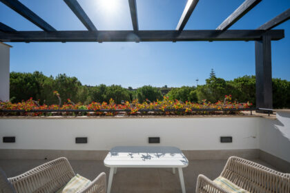 2ce69f4a111315f6bb629c5f45077a99 - 11