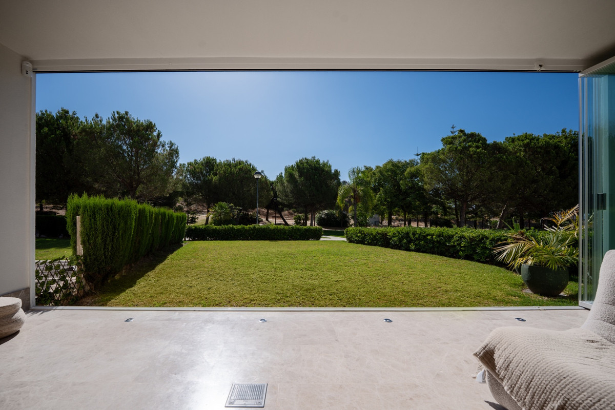 2ce69f4a111315f6bb629c5f45077a99 - 25