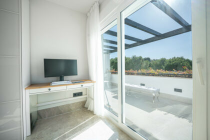 2ce69f4a111315f6bb629c5f45077a99 - 27