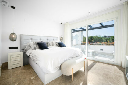 2ce69f4a111315f6bb629c5f45077a99 - 5