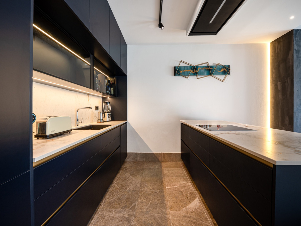 2ce69f4a111315f6bb629c5f45077a99 - 8