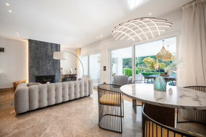 2ce69f4a111315f6bb629c5f45077a99 - 9