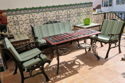 2f9664415ee13ec27c458527926fd00a - 2