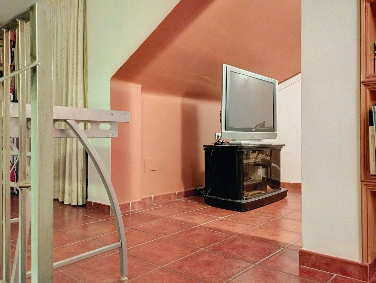 2f9664415ee13ec27c458527926fd00a - 22