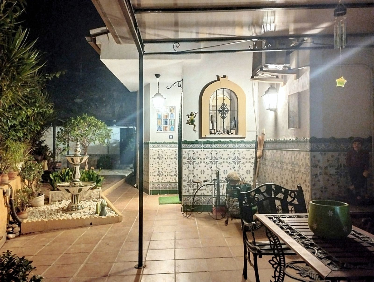 2f9664415ee13ec27c458527926fd00a - 26