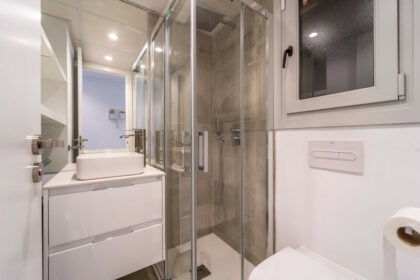 31073bedae764658f2780f2910a2bffc - 13