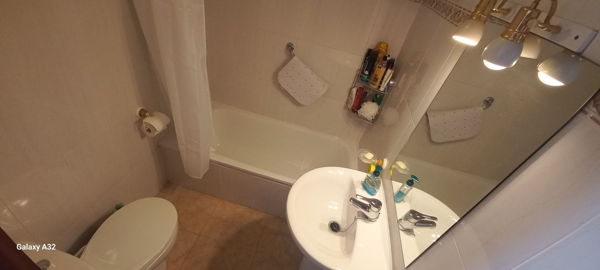 31ec0be8ce7243300b4c952122f26399 - 11