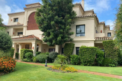 3429fe8955bd25a98f14ce4b28fda4e4 - 1