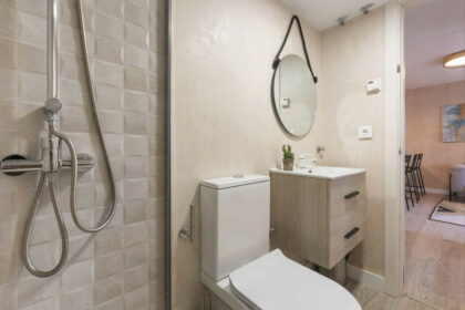 370b9e5ace6f12180869cbd8fa75e8c5 - 16