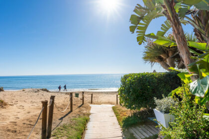 370b9e5ace6f12180869cbd8fa75e8c5 - 23