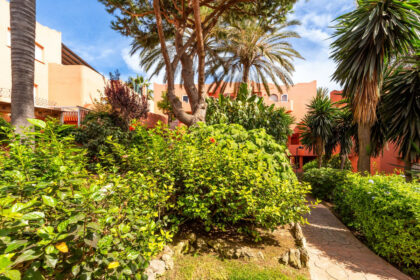 370b9e5ace6f12180869cbd8fa75e8c5 - 28