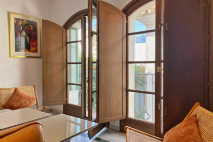 375185d8024a4fbe23eb1a4783d55f73 - 12