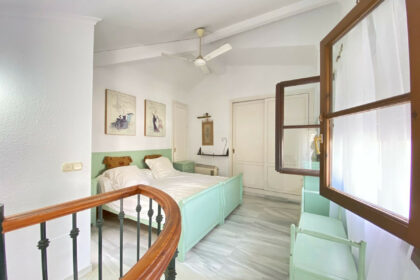 375185d8024a4fbe23eb1a4783d55f73 - 26