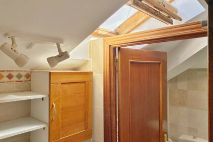 375185d8024a4fbe23eb1a4783d55f73 - 32