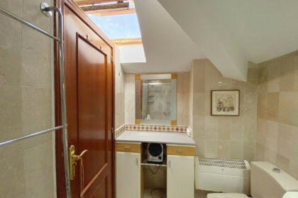 375185d8024a4fbe23eb1a4783d55f73 - 33