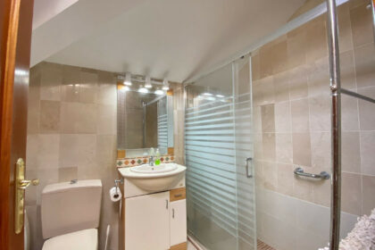 375185d8024a4fbe23eb1a4783d55f73 - 34