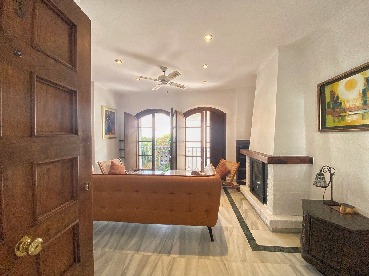 375185d8024a4fbe23eb1a4783d55f73 - 9