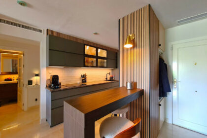 470bb7e0ac1c28a2b7645ed2219794bd - 17