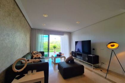 470bb7e0ac1c28a2b7645ed2219794bd - 18