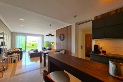 470bb7e0ac1c28a2b7645ed2219794bd - 19