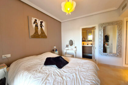 470bb7e0ac1c28a2b7645ed2219794bd - 23