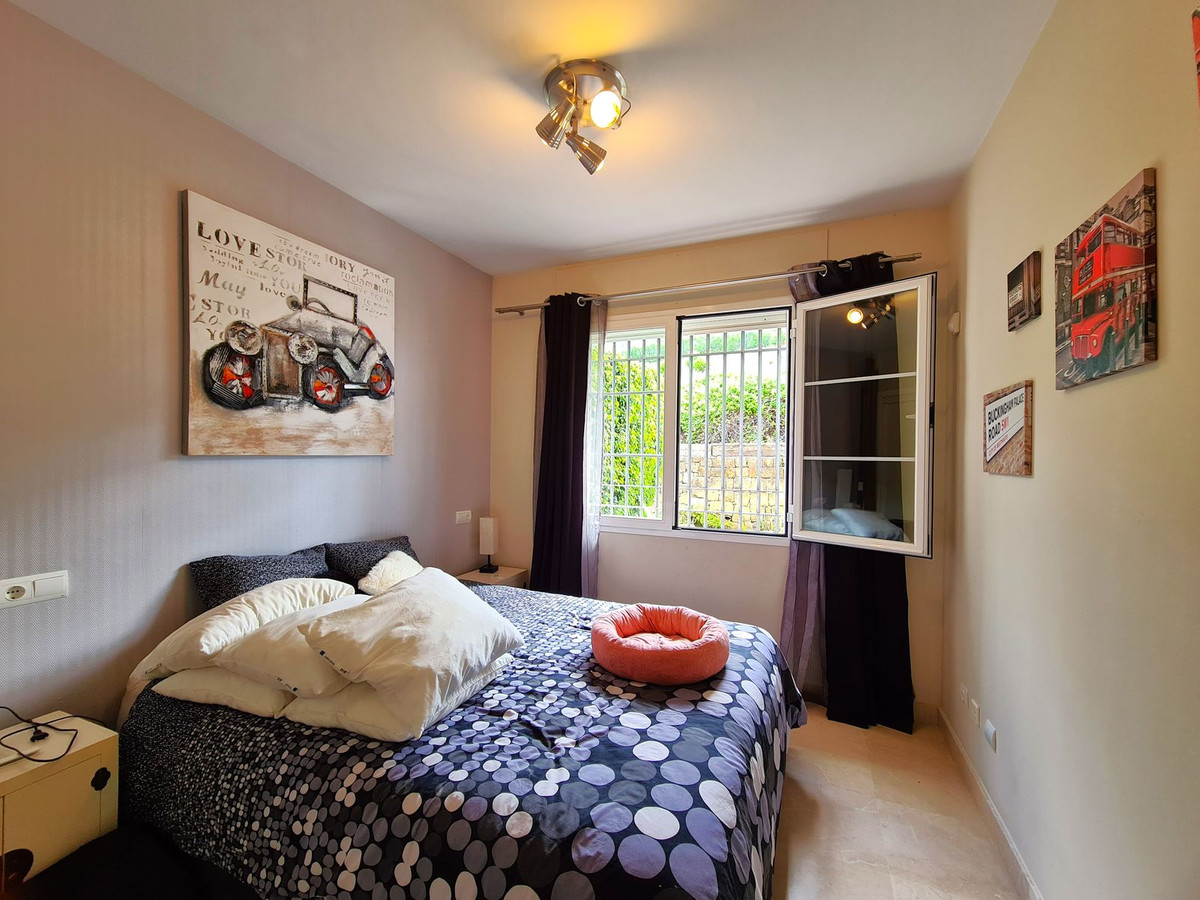 470bb7e0ac1c28a2b7645ed2219794bd - 27