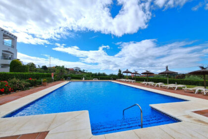 470bb7e0ac1c28a2b7645ed2219794bd - 34