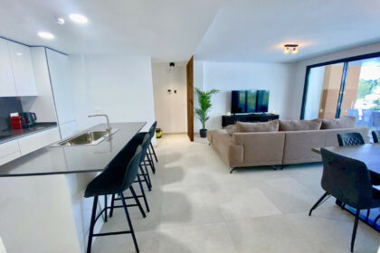 5265e1d1b5e212ea70afaa674249daea - 5