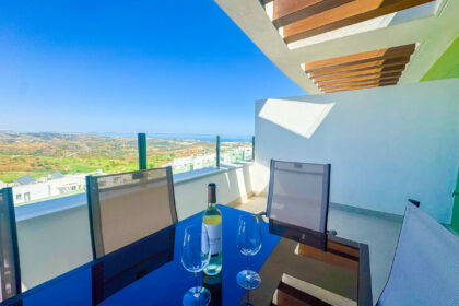 52b3efe65f642382fc99f5c4a0b029bd - 14