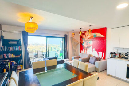 52b3efe65f642382fc99f5c4a0b029bd - 15