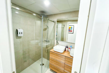 52b3efe65f642382fc99f5c4a0b029bd - 28