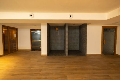 52b3efe65f642382fc99f5c4a0b029bd - 8