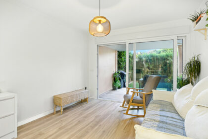 52c8a781d77abbe76c682140480a33f8 - 5