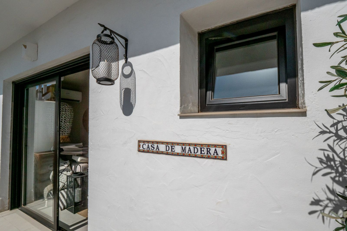 55e6791b3d9daa6717ba85e77f3a08b5 - 21