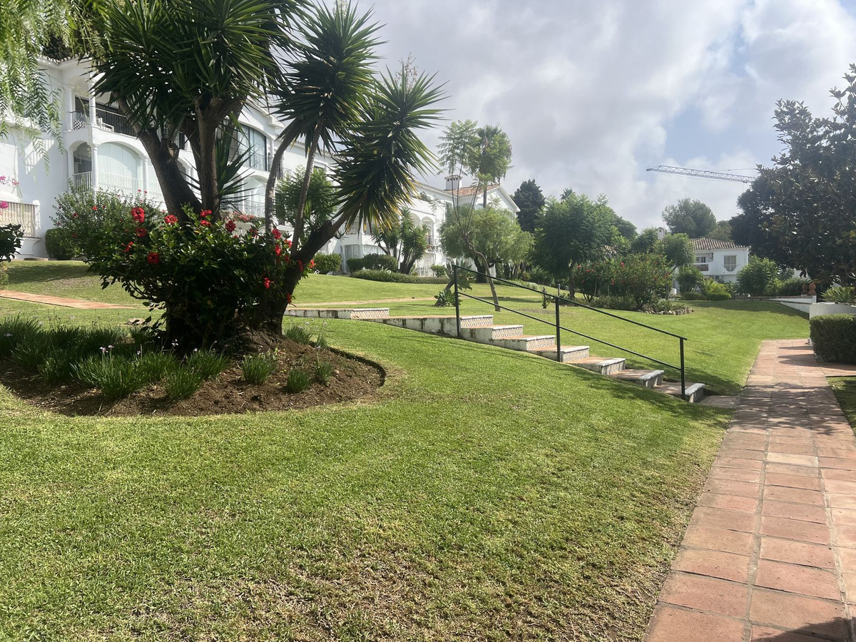 5802bbd04450ac52648dd442ecc45d0b - 16