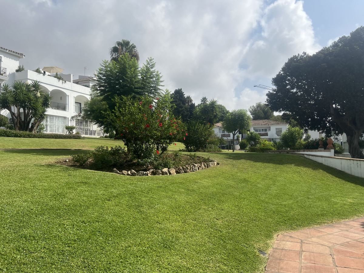 5802bbd04450ac52648dd442ecc45d0b - 20