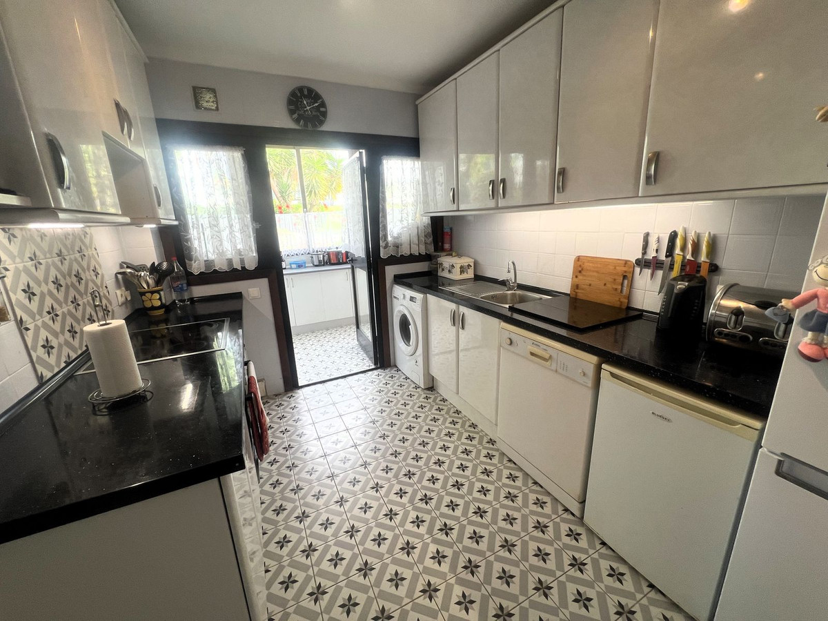 5802bbd04450ac52648dd442ecc45d0b - 7