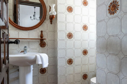 5d5fb2ac575b4542dbac063befffd99f - 15