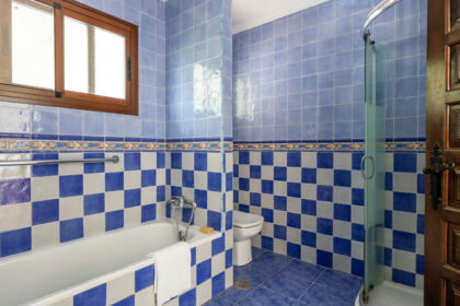 5d5fb2ac575b4542dbac063befffd99f - 19