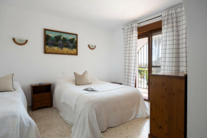 5d5fb2ac575b4542dbac063befffd99f - 29