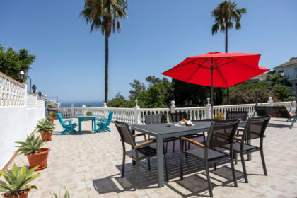 5d5fb2ac575b4542dbac063befffd99f - 40