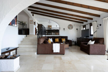 5d5fb2ac575b4542dbac063befffd99f - 6