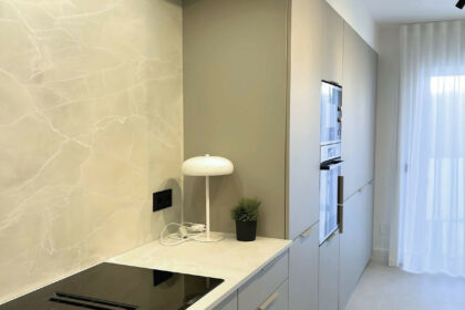 5e8d9bb101d318e05c5fea7ea1600647 - 15