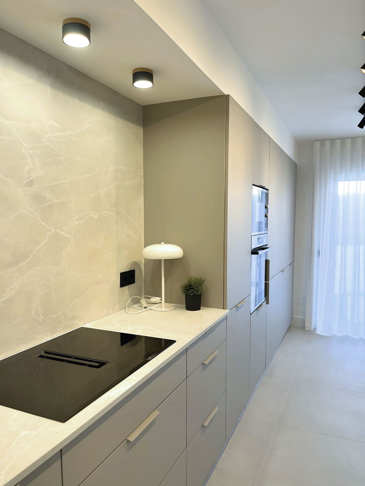 5e8d9bb101d318e05c5fea7ea1600647 - 15